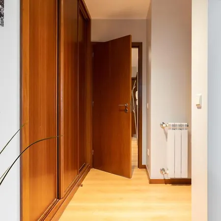 Apartment Cozy Sunny Flat W/ Terrace - Sao Joao